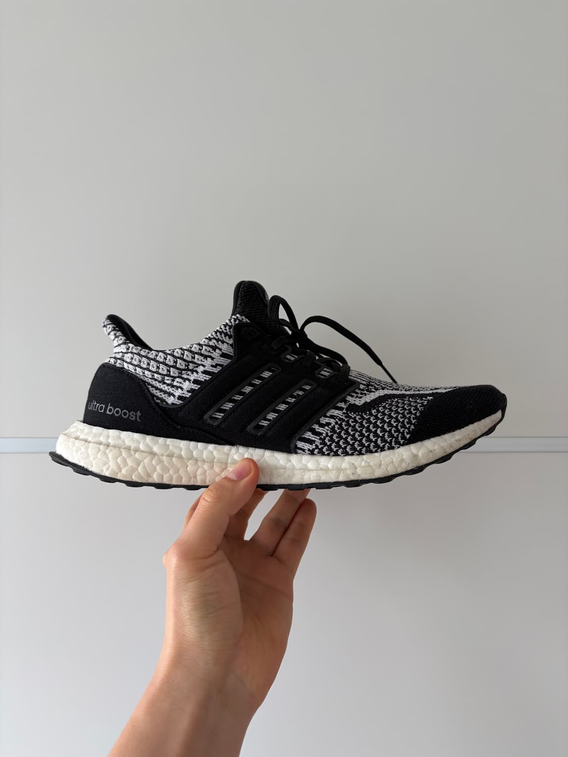 아디다스 울트라부스트 1.0 오레오 270 상품이미지2