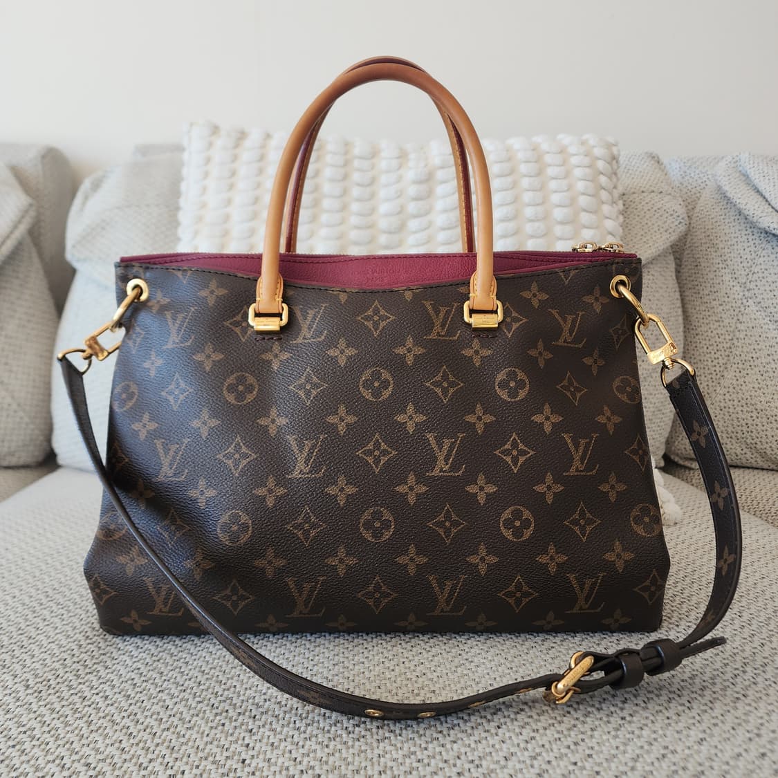 상태최상 루이비통 팔라스 MM 토트 겸 숄더백 모노그램 푸시아 상품이미지1