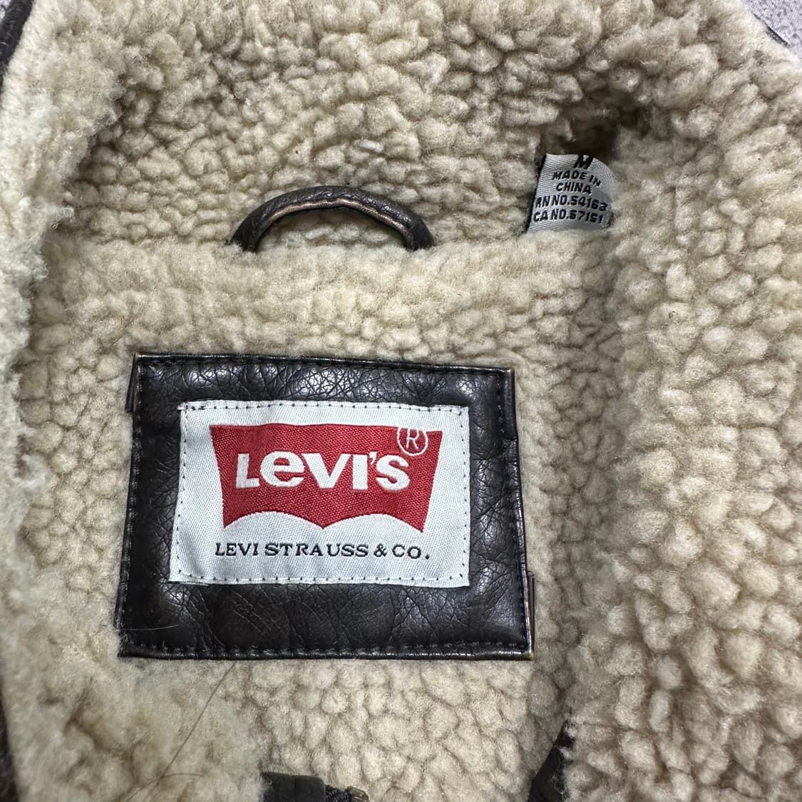 ✨ (바배) 리바이스 쉐르파 가죽 자켓  상품이미지3