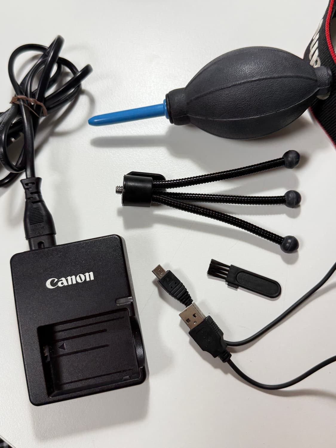 캐논 450D 28-105mm + CADEN 슬링백 상품이미지7