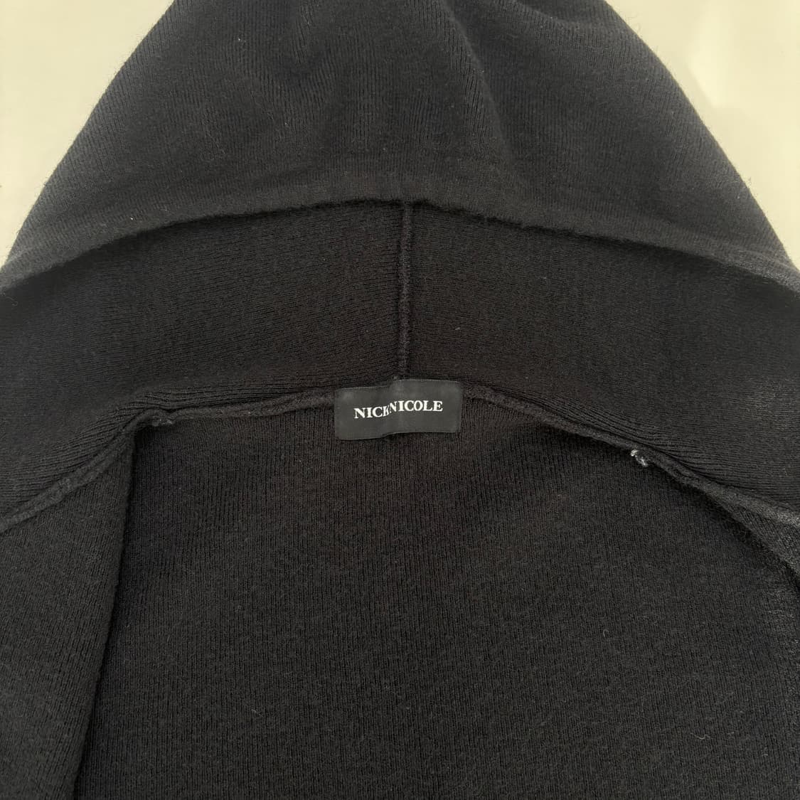 닉앤니콜 후드집업 니트 블랙 상품이미지4