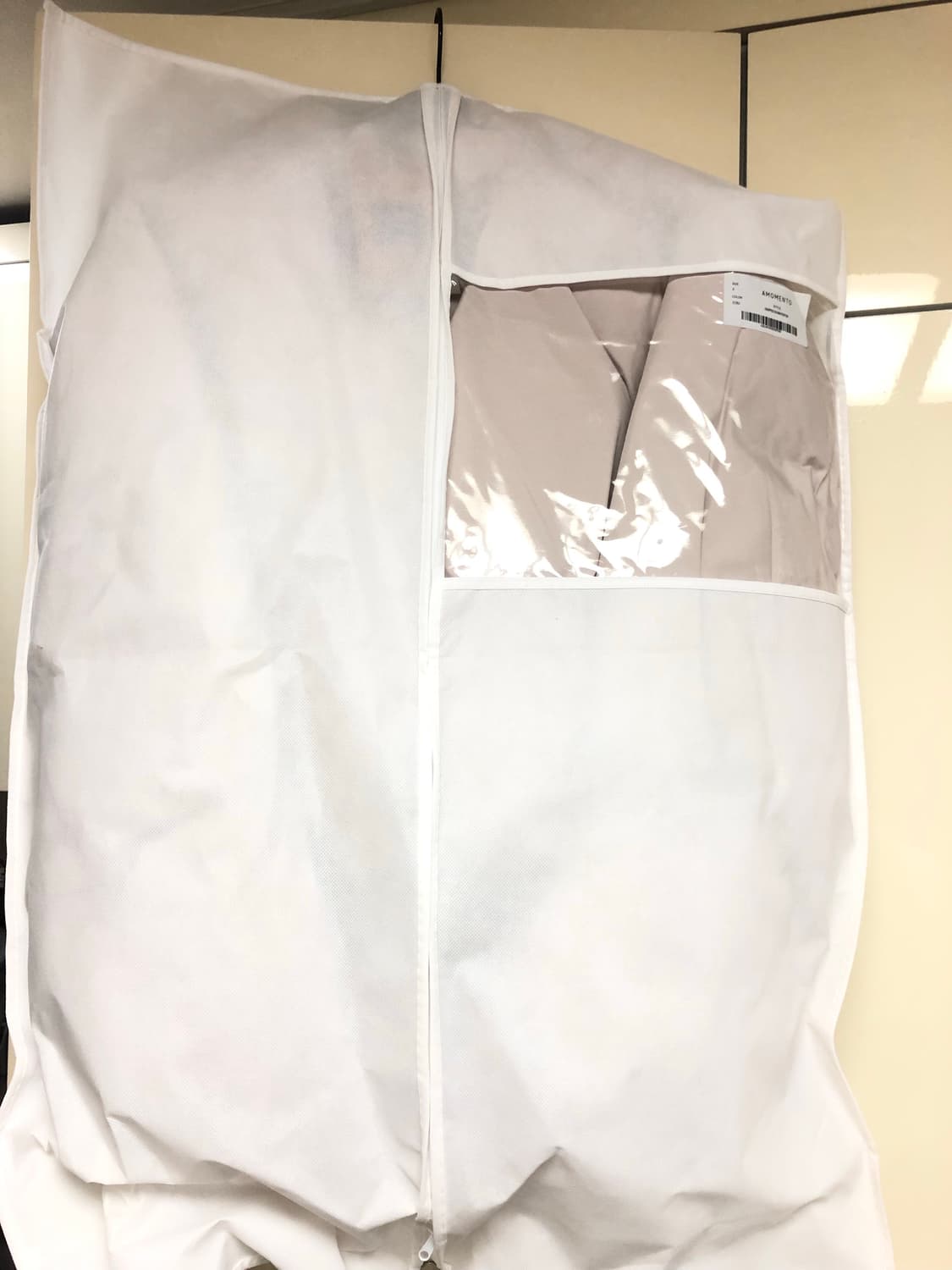 아모멘토 크롭 다운 푸퍼 패딩 상품이미지3