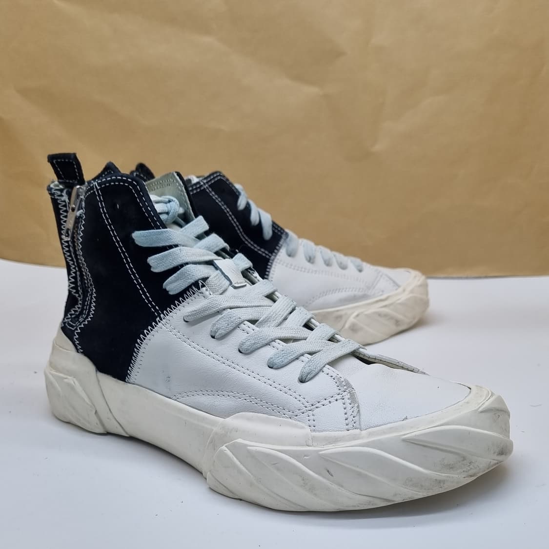 에이지 레더 스웨이드 남성하이탑270  상품이미지1