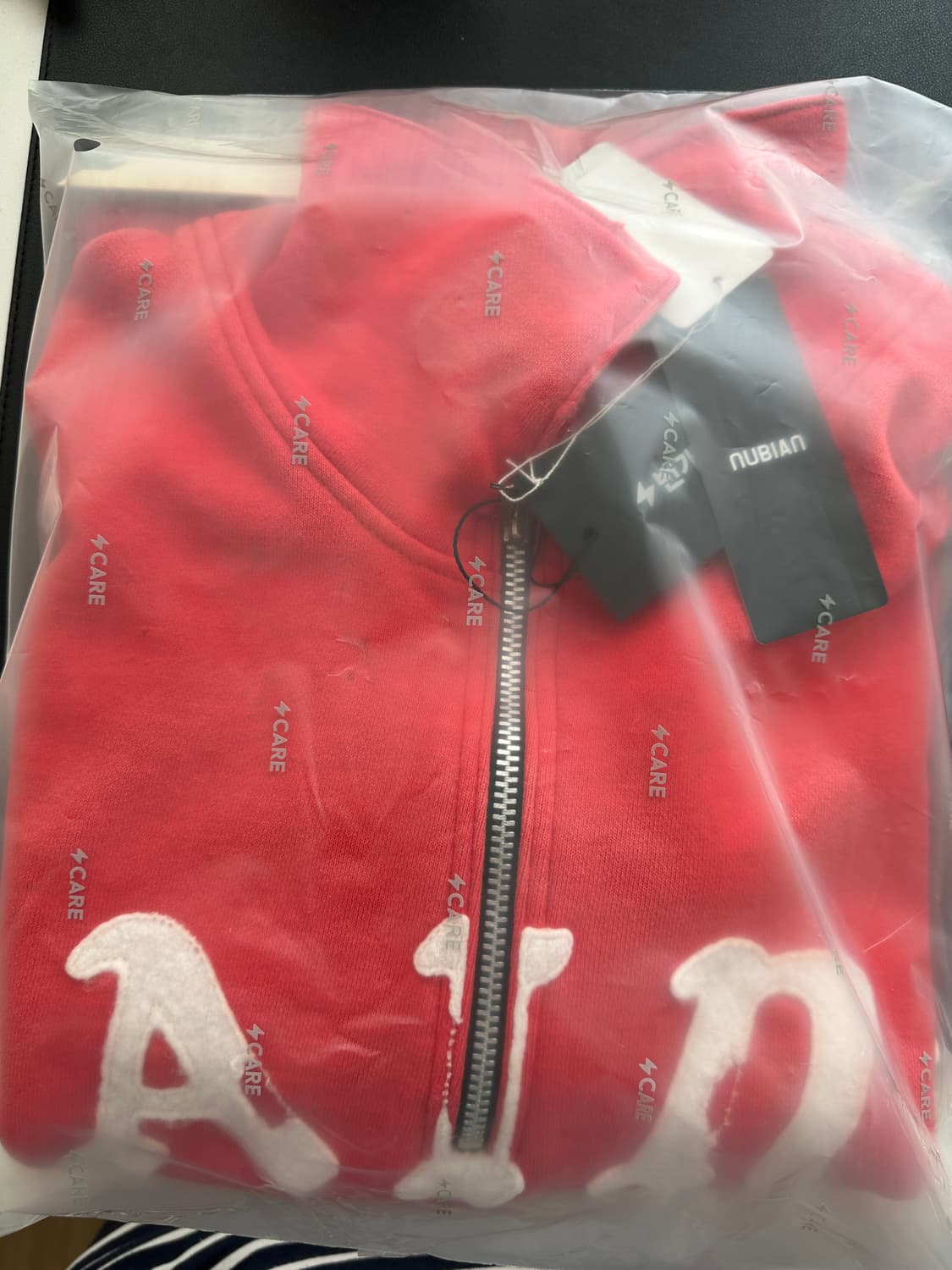 세인트미카엘 반집업니트 레드 상품이미지2