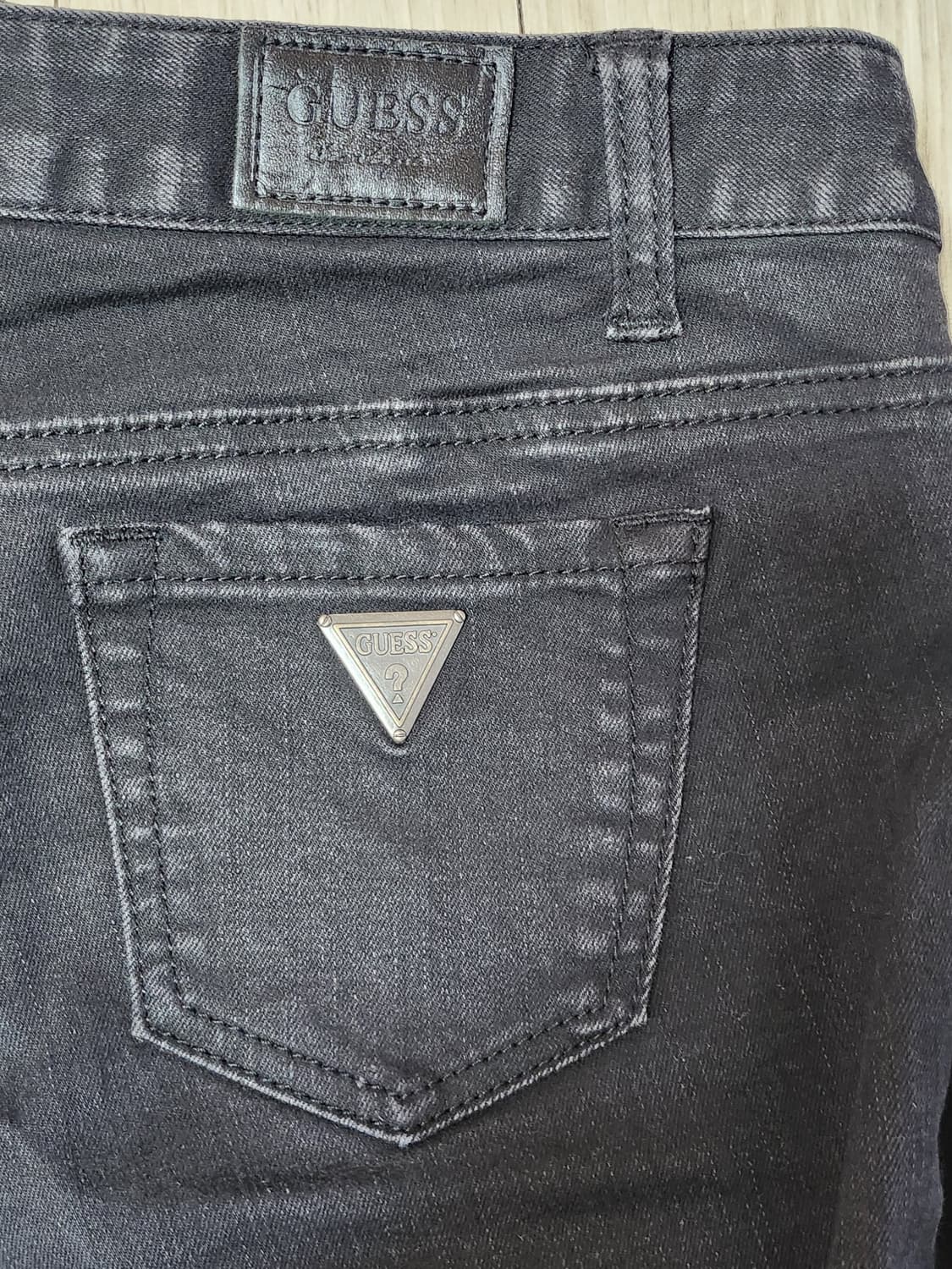 게스 블랙 스키니진 ●표기사이즈70(28) =>권유 사이즈26~27인치 상품이미지1