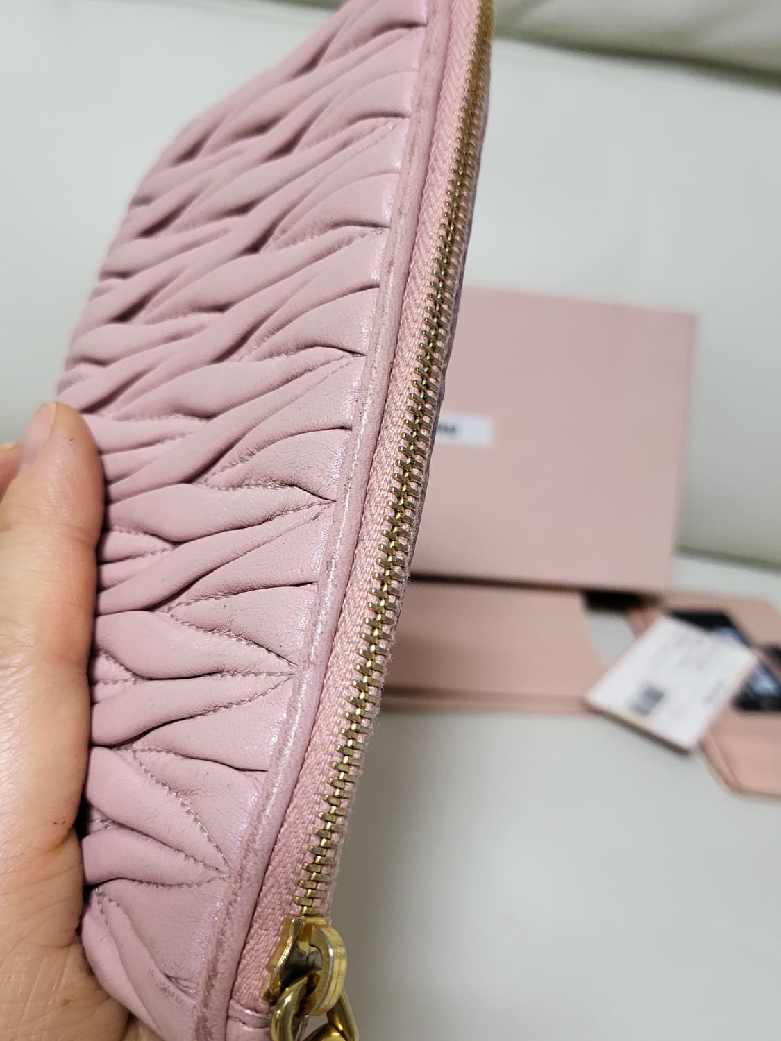 미우미우 파우치지갑 정품 상품이미지9