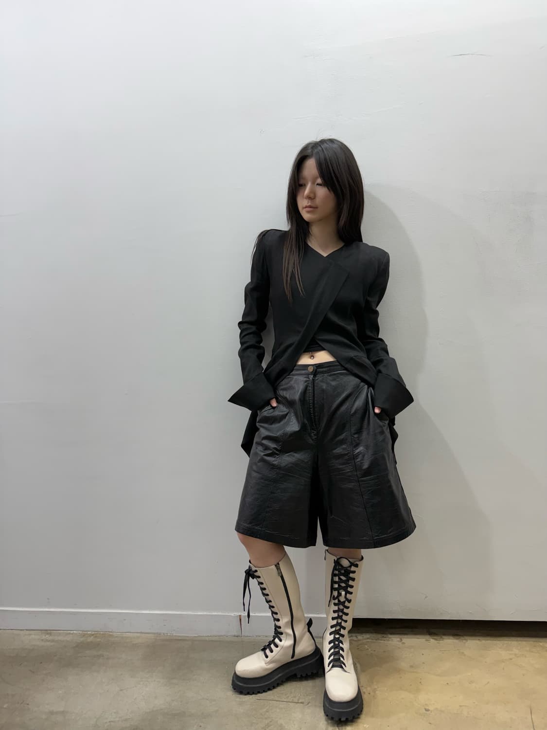 레더 디테일 와이드 숏팬츠 상품이미지6