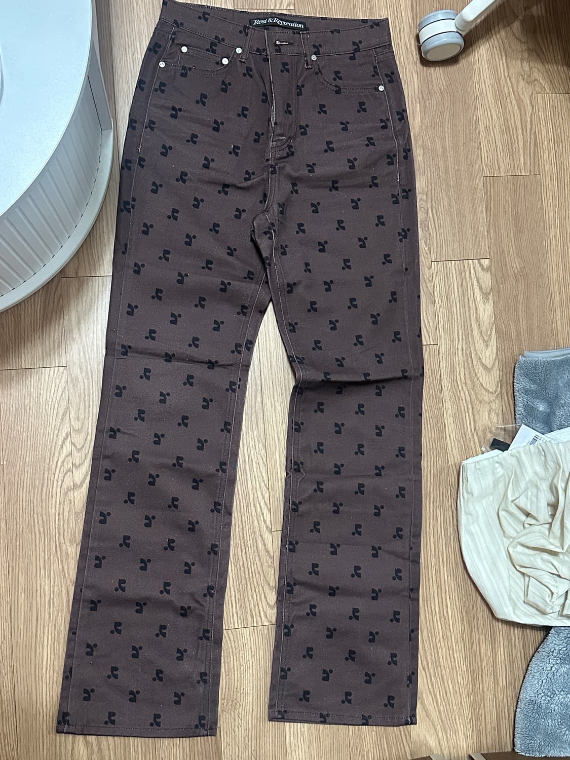 Rest & recreation 여성 바지 상품이미지1