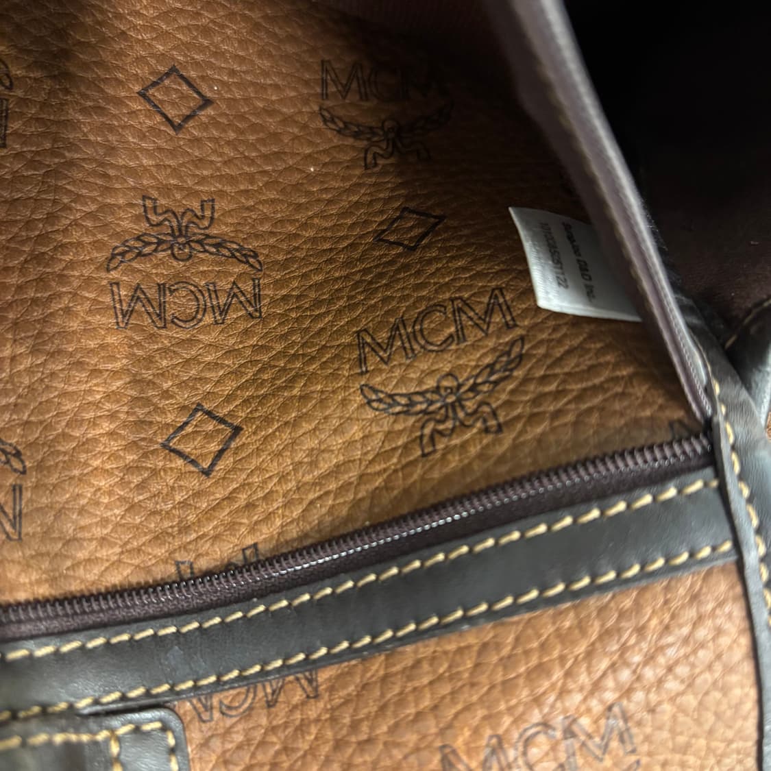 정품 MCM 비세토스 숄더백     상품이미지9