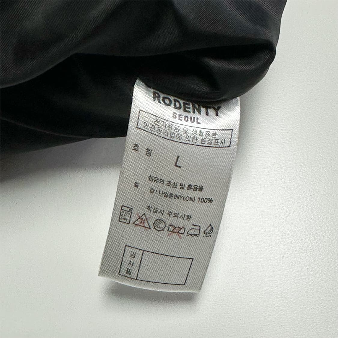 로덴티서울 털카라 점퍼 상품이미지4