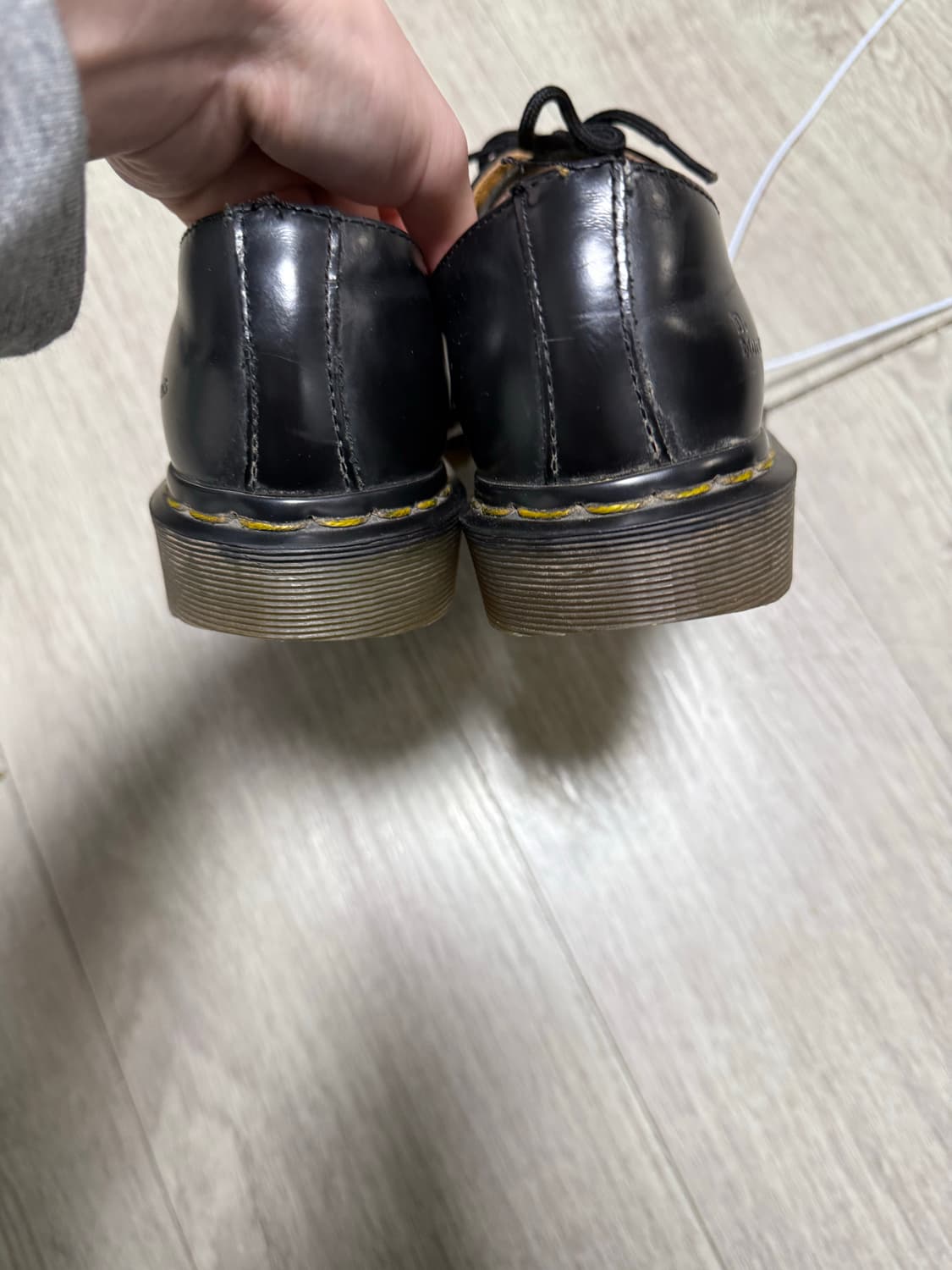 닥터마틴 1461 블랙 240 상품이미지3