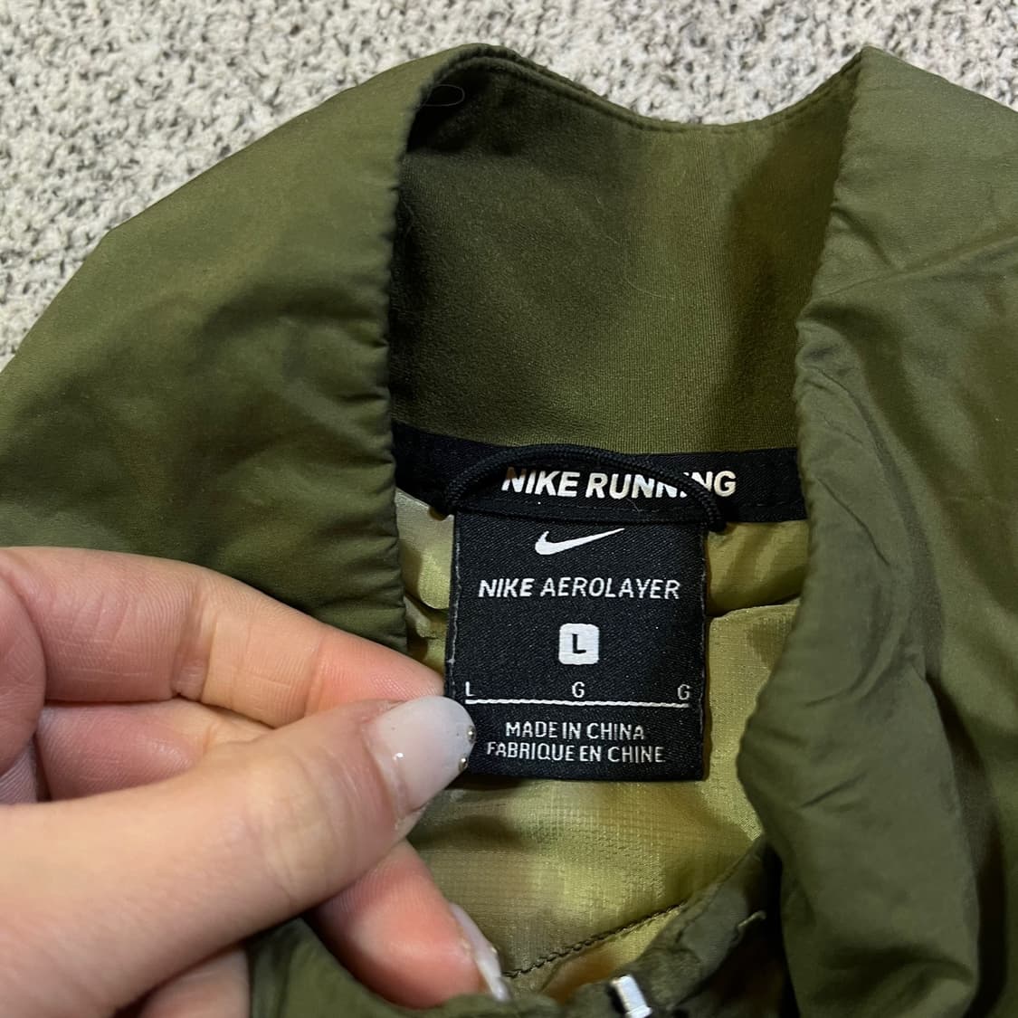 나이키 에어로레이어 러닝 베스트 상품이미지4