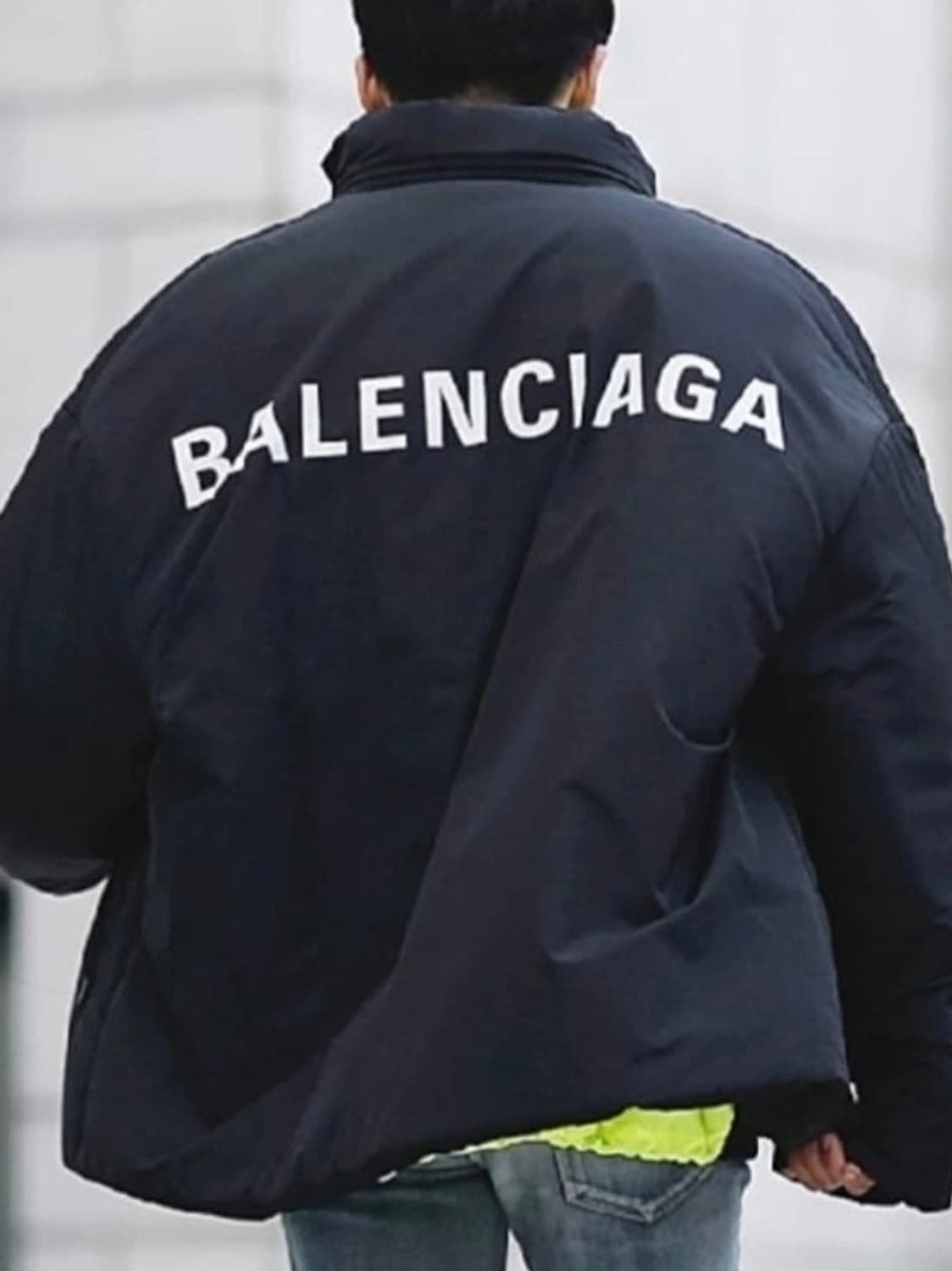 발렌시아가 백로고 패딩 48 상품이미지4