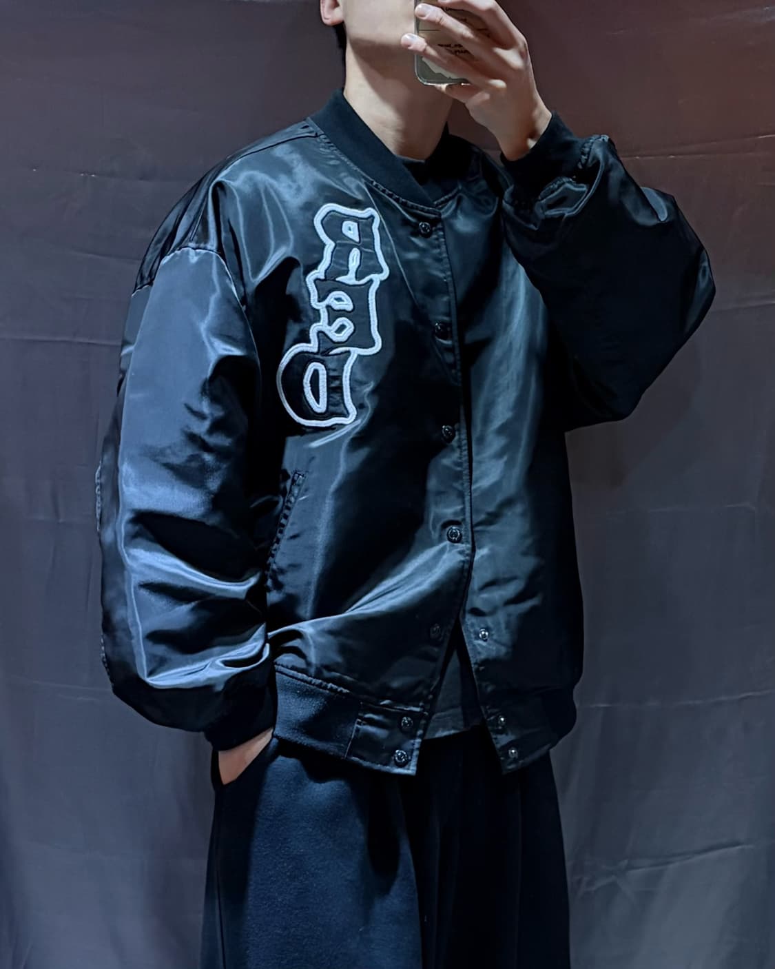 L 트루릴리전 RED 스티치 글로시 바시티 상품이미지1