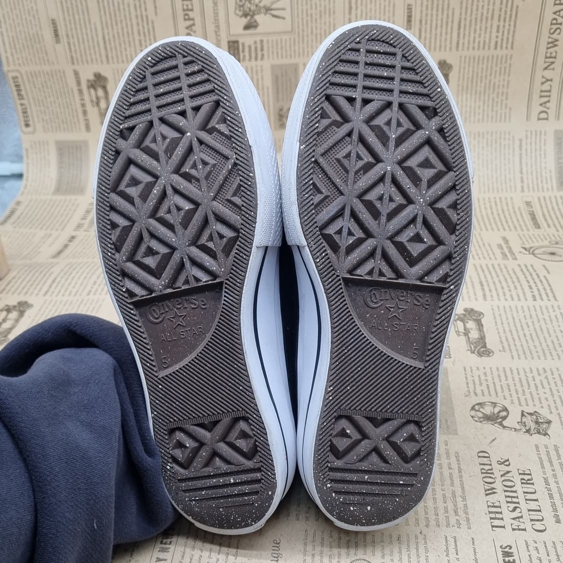 컨버스 블랙 캔버스 리프트 스니커즈240 상품이미지3