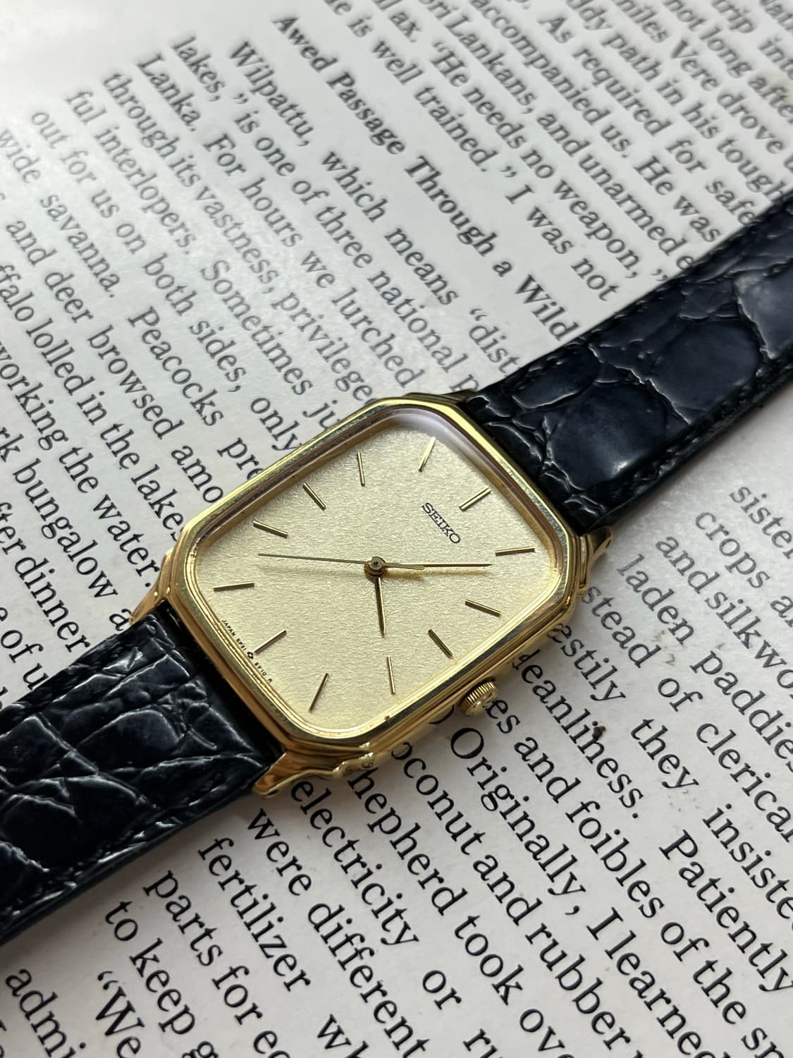 SEIKO CHARIOT 골드 탱크 쿼츠 상품이미지2
