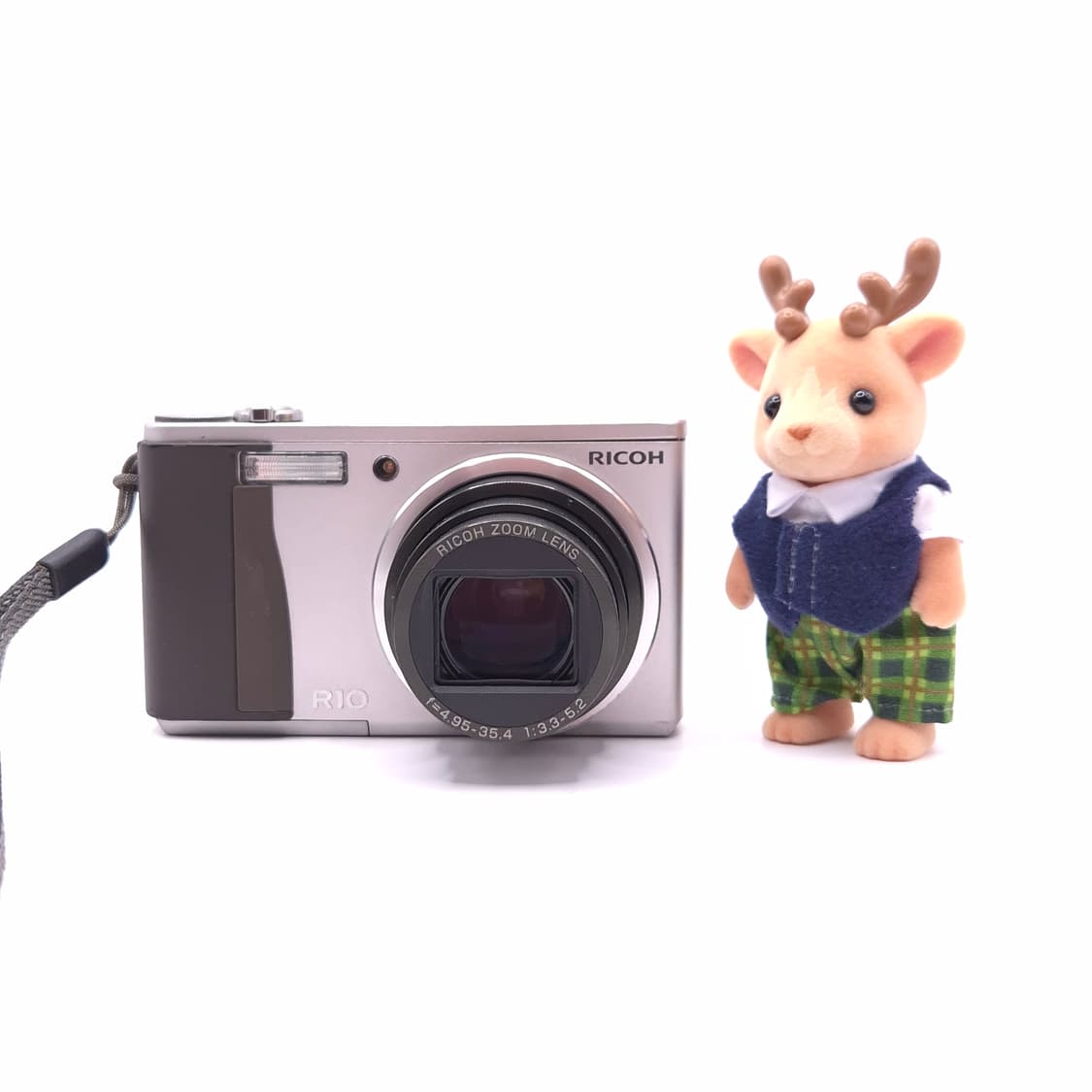 ricoh R10 실버 ✨ 감성 스냅에 딱 좋은 디카 상품이미지1