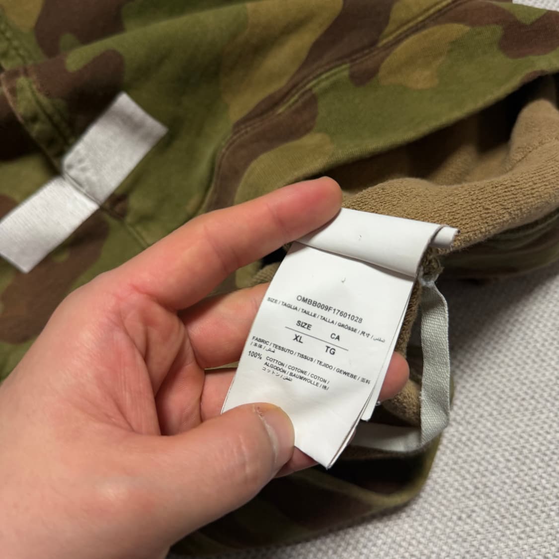 OFF-WHITE 오프화이트 17fw 그린 카모 에로우 오버 후디 상품이미지5