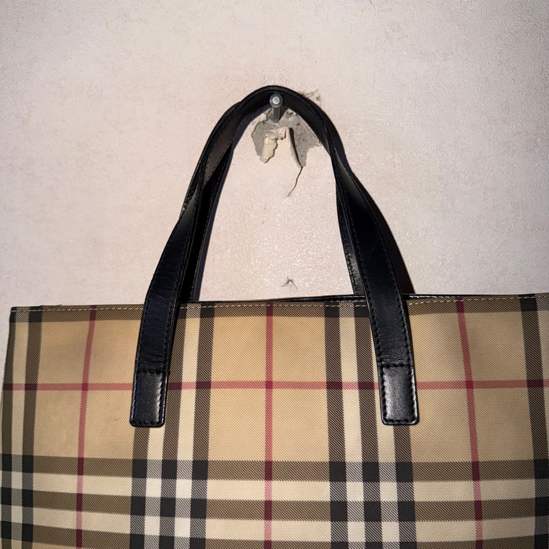 버버리 노바체크 PVC 토트백 상품이미지3