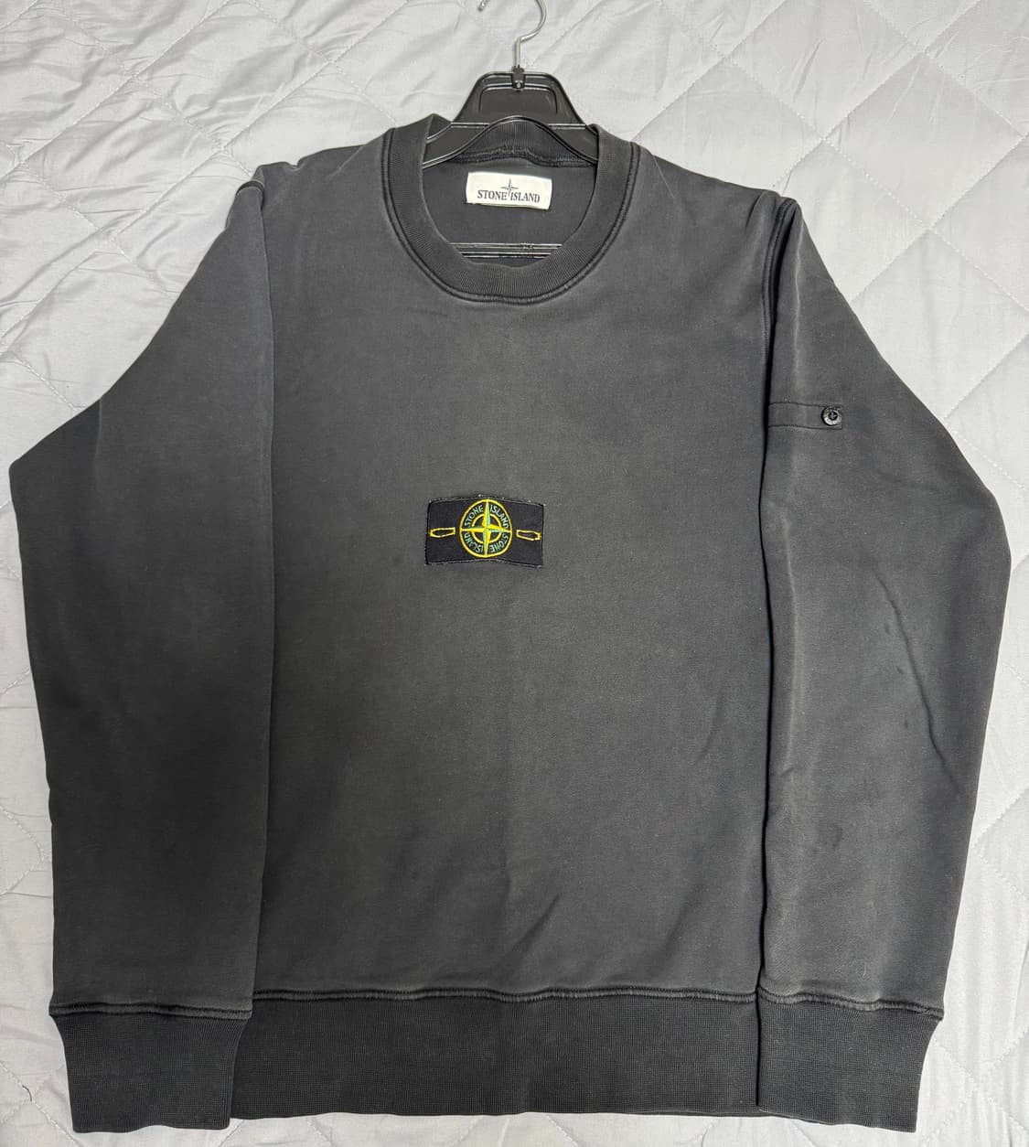 [S]20SS 스톤아일랜드 블랙 크루넥 맨투맨 상품이미지1