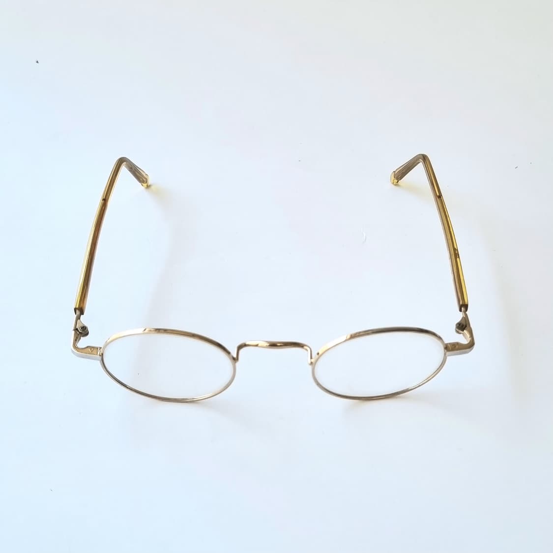 데드스탁 클래식 오벌 골드 메탈 콧등 안경테 상품이미지2