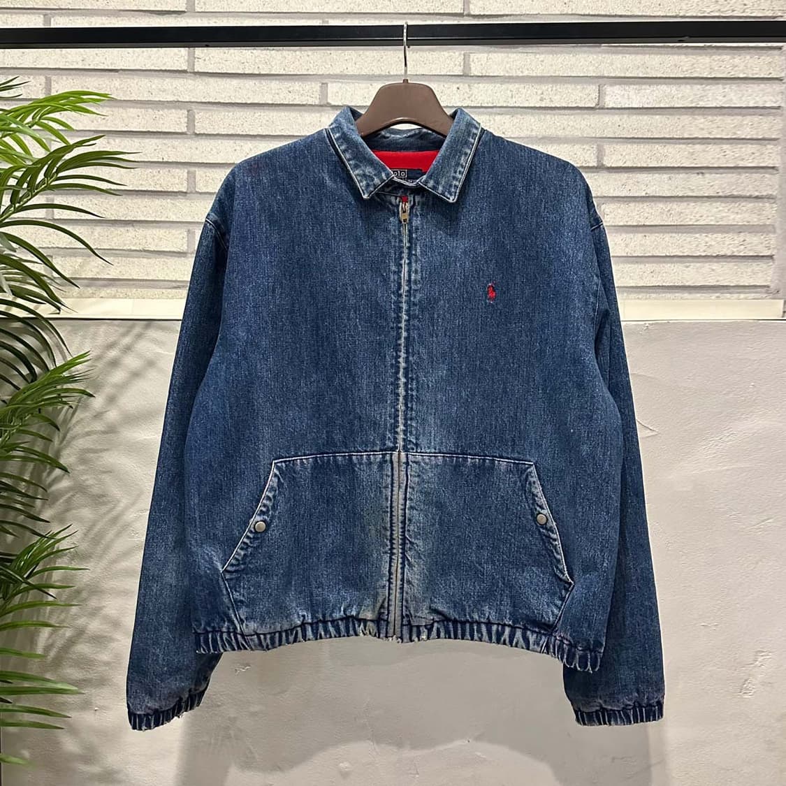 폴로 랄프로렌 데님 블루종 자켓 카라넥 캥거루 포켓 디테일 진청 상품이미지2