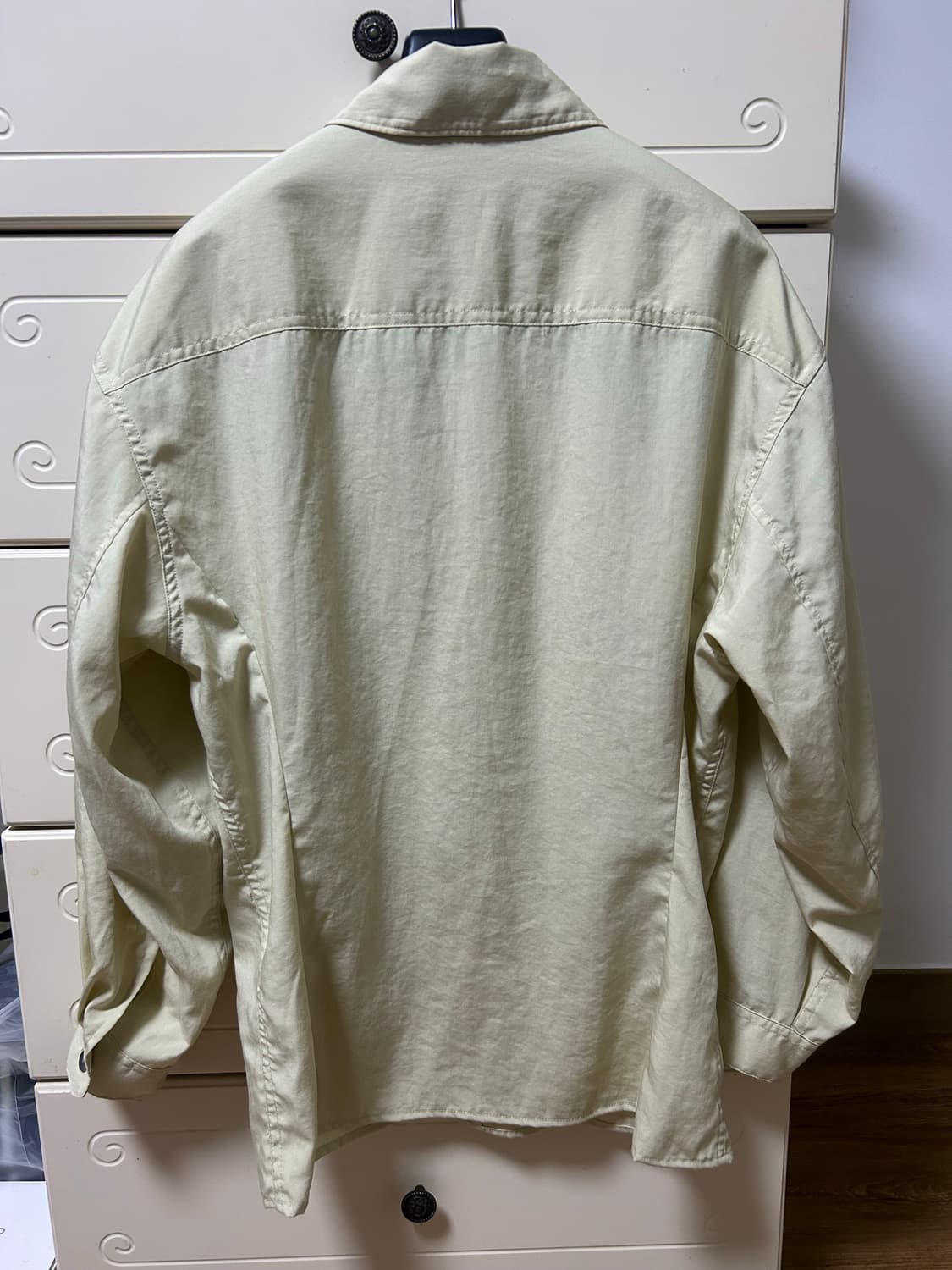 유니클로u 드레이프 셔츠 상품이미지4