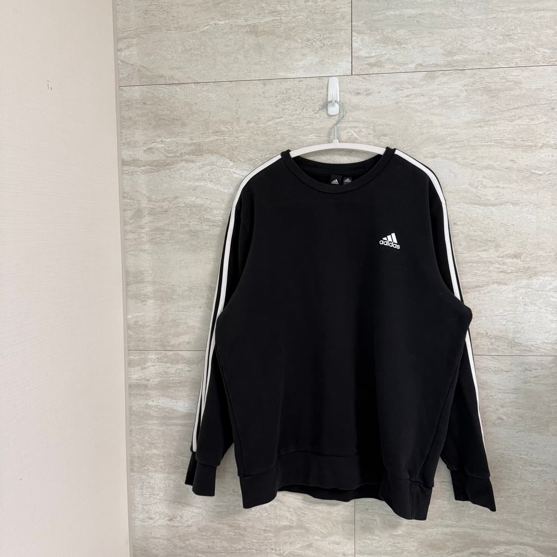 아디다스 맨투맨 상품이미지2