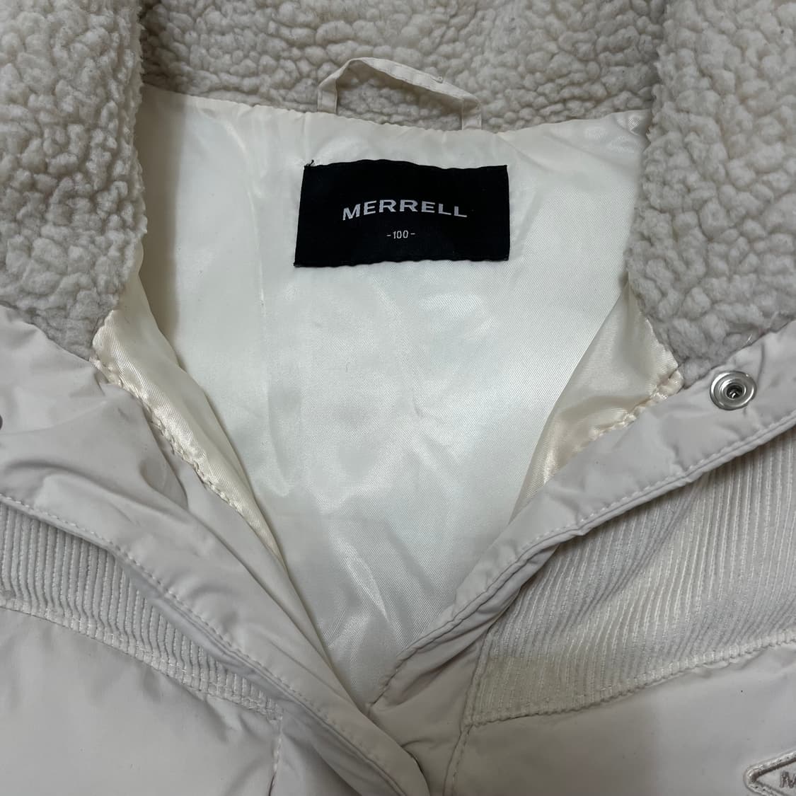 머렐 코듀로이 화이트 다운 패딩 조끼 L(100) 상품이미지3