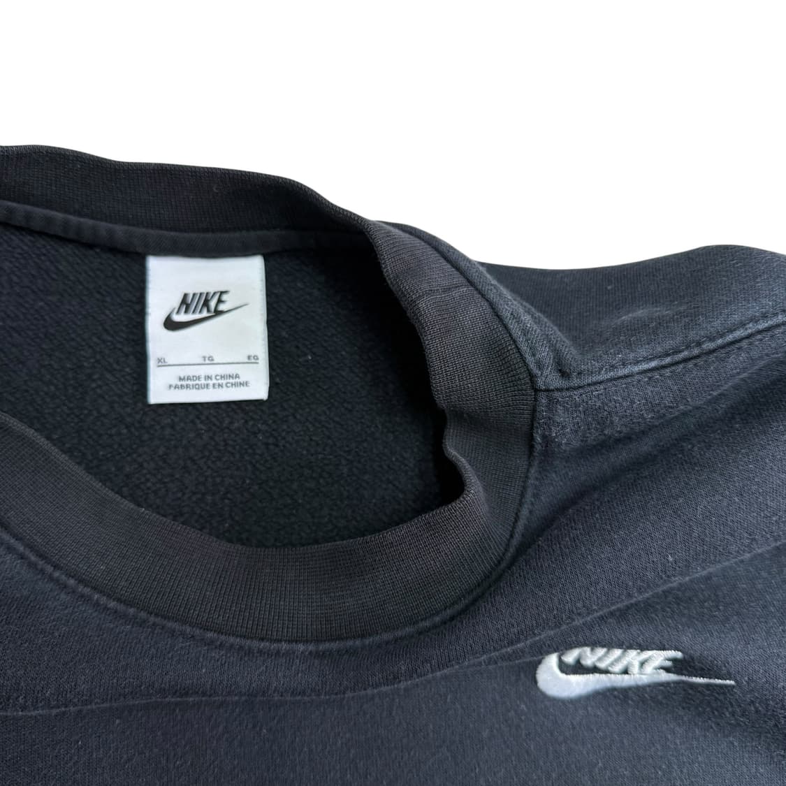 나이키 맨투맨 상품이미지2