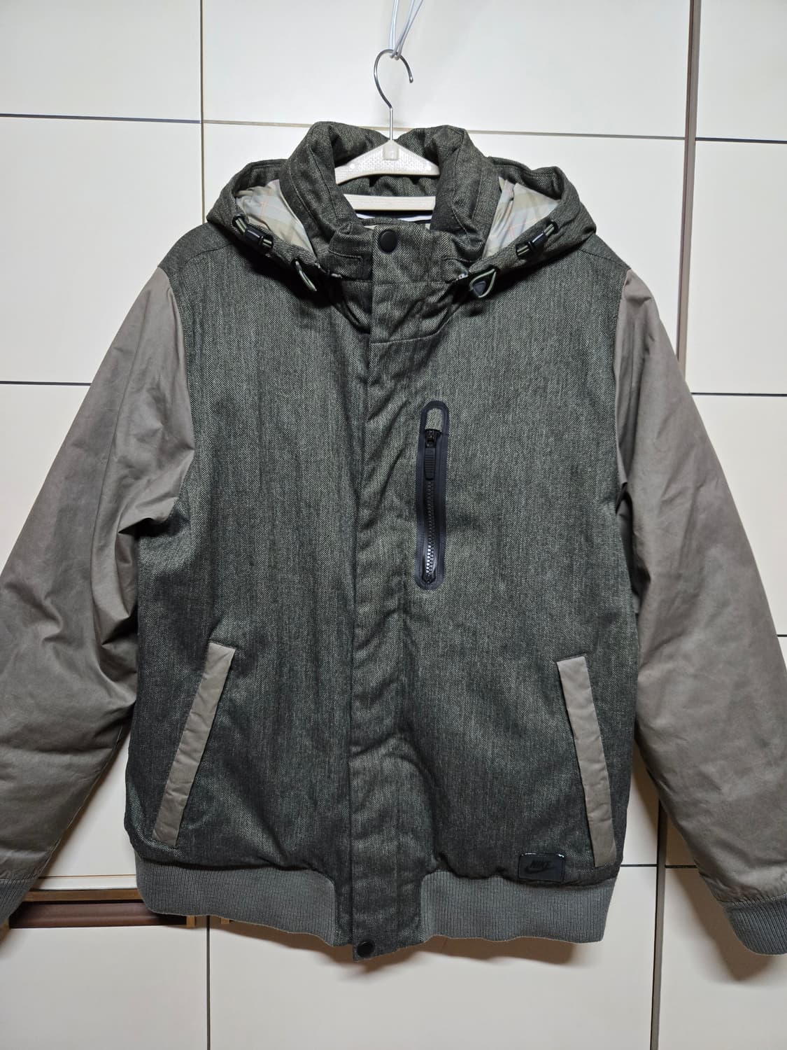 나이키 남성 구스다운 헤링본 패딩 자켓 상품이미지1