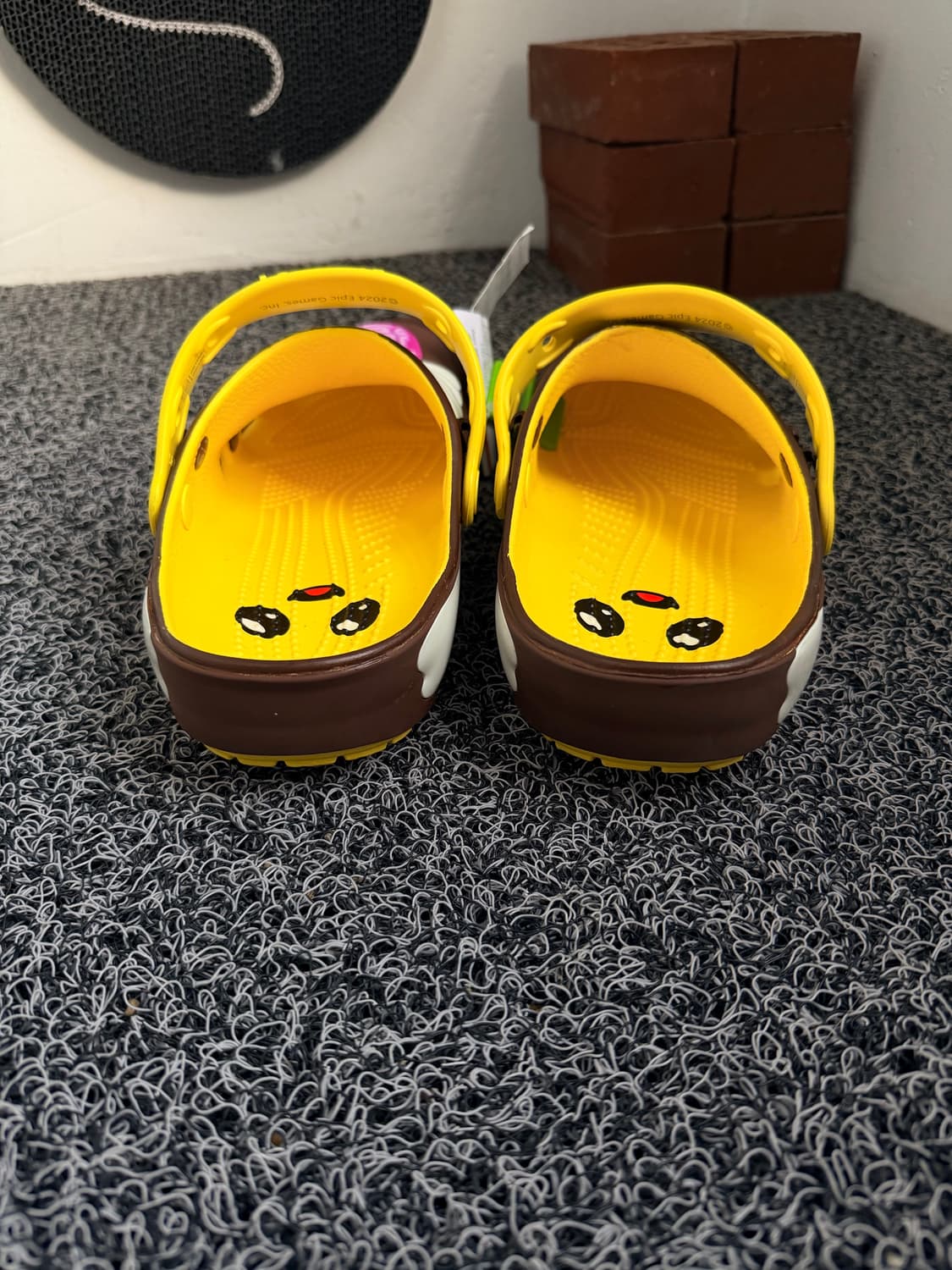 크록스 X 포트나이트 클래식 클로그 - 필리(Peely) 에디션 상품이미지6