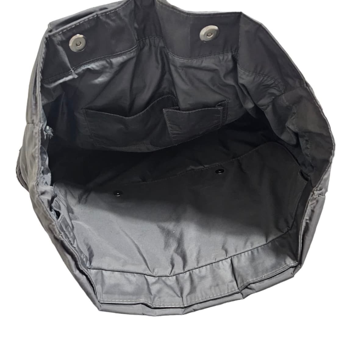 00‘s 프라다 스포츠 그레이 토트백 상품이미지4