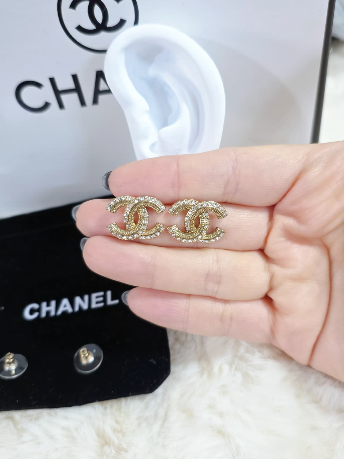 샤넬 엔틱 골드 업사이클링 귀걸이 상품이미지7