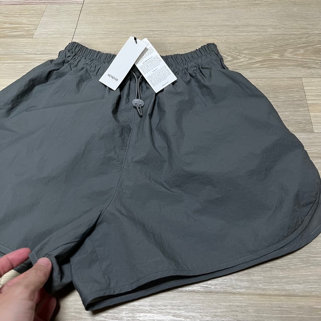 (ONE SIZE) 새상품 모노하 MONOHA 페이퍼 숏 팬츠 그레이 상품이미지6