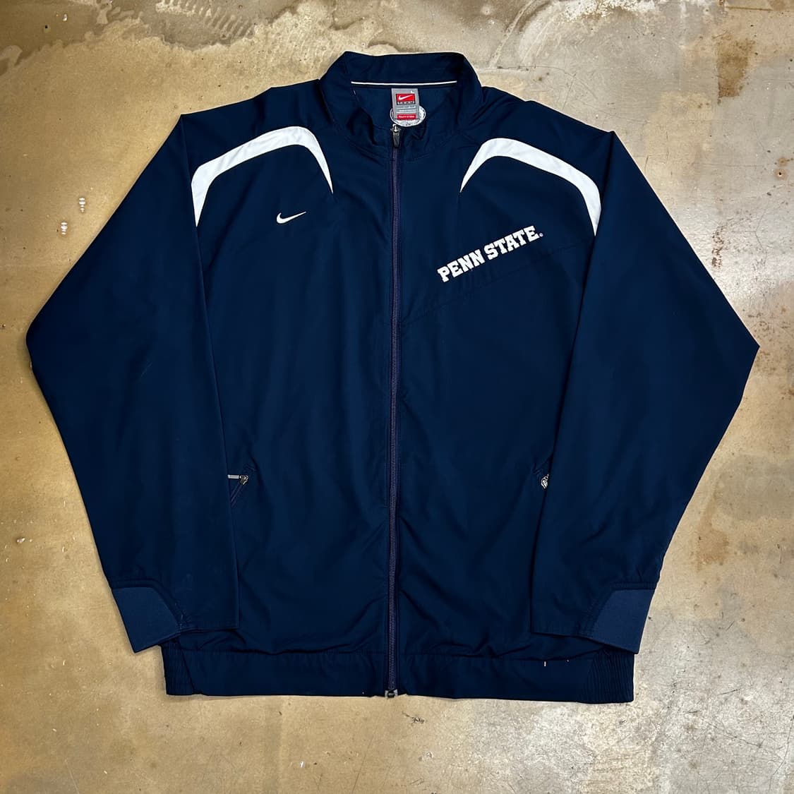 L 나이키 90‘s 펜스테이트 네이비 바람막이 상품이미지2