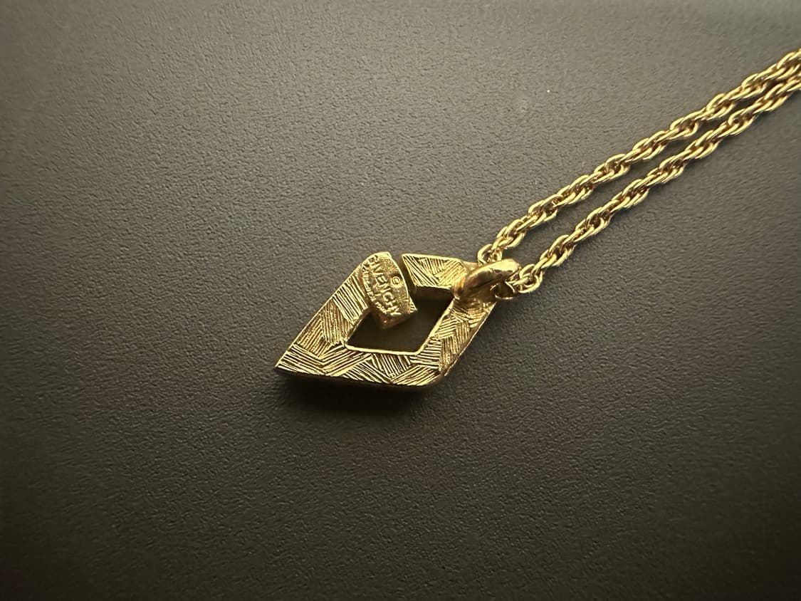 지방시 골드 명품 목걸이  상품이미지3