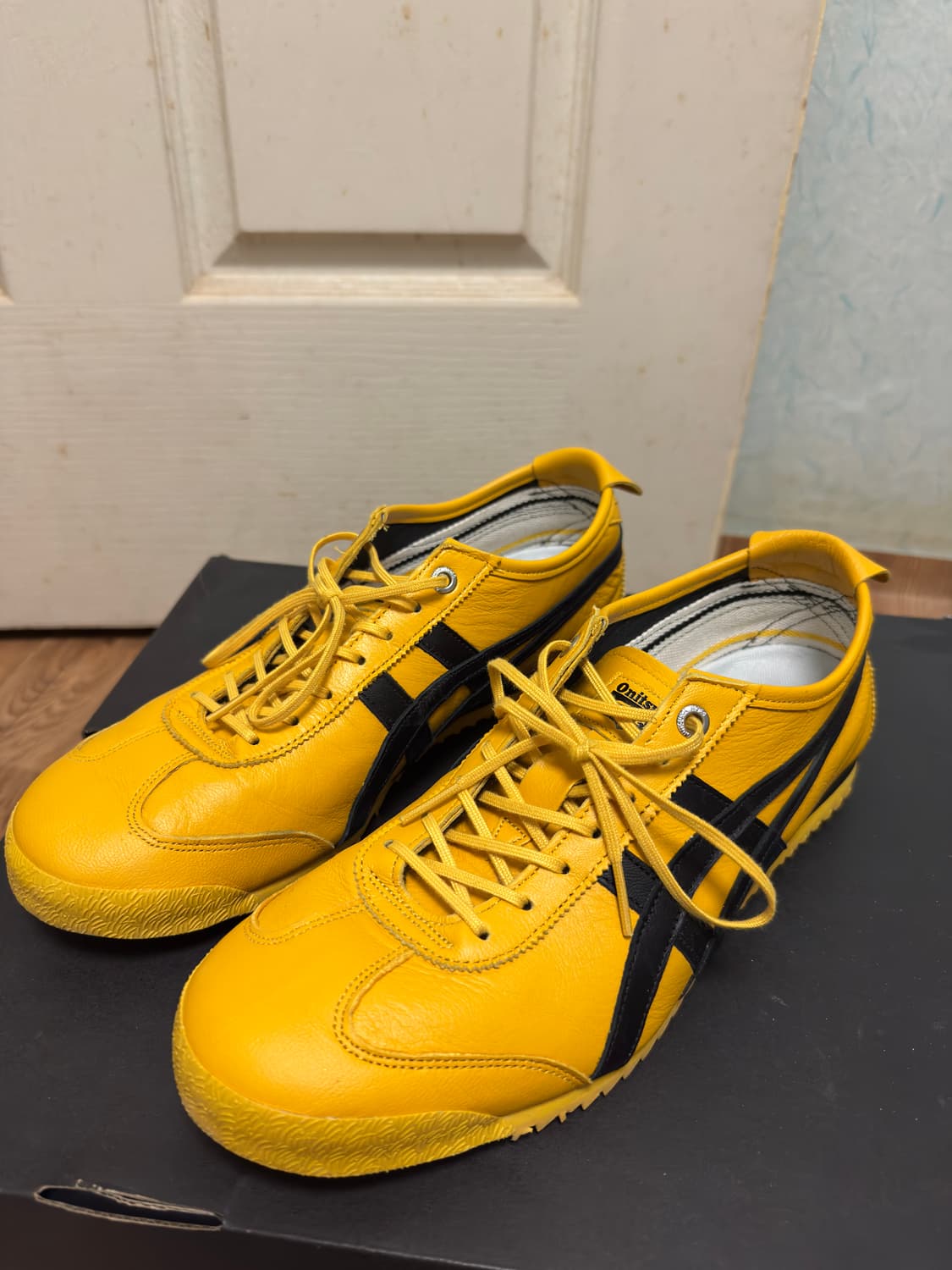 급처)오니츠카타이거 멕시코66 SD 옐로우 블랙 265 상품이미지1