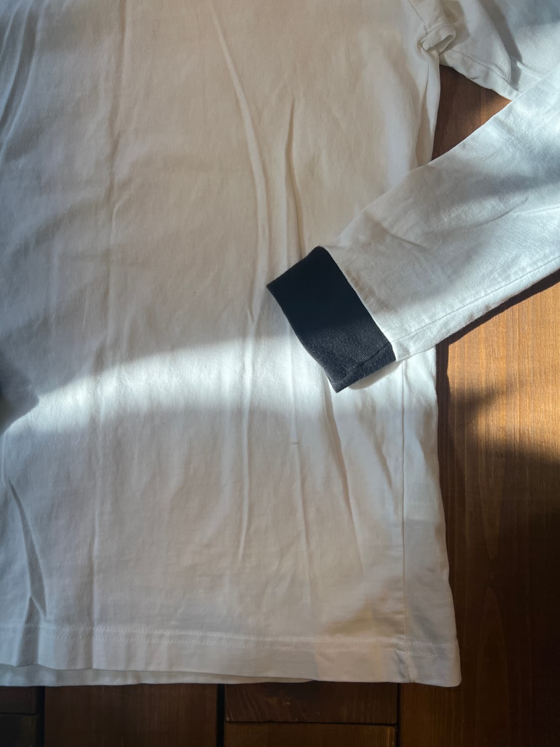 아디다스 블랙 앤 화이트 롱 슬리브 상품이미지8