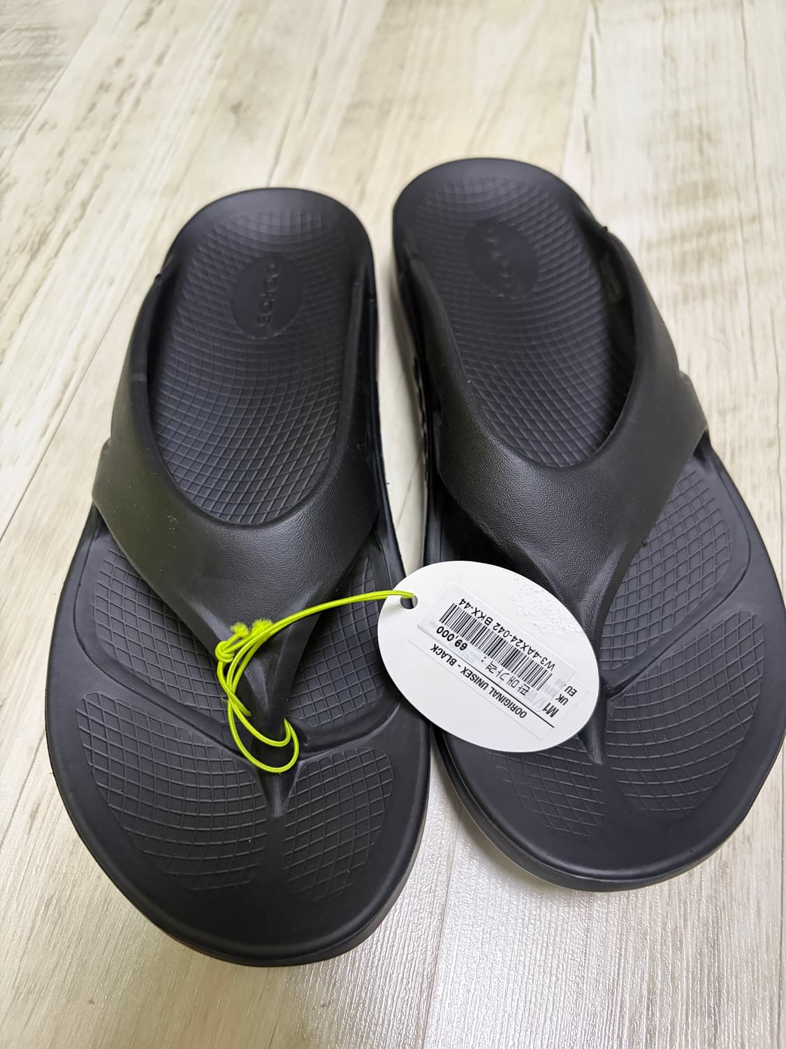 [290]우포스 검정 쪼리 새상품 상품이미지1