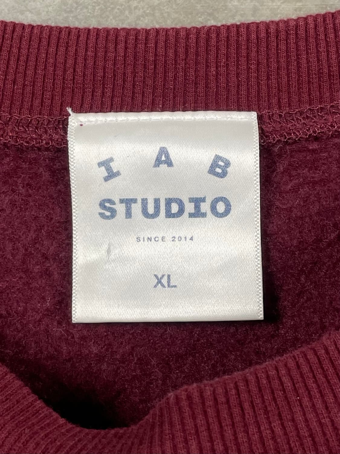 아이앱 X 웍스아웃 스웻셔츠 상품이미지6