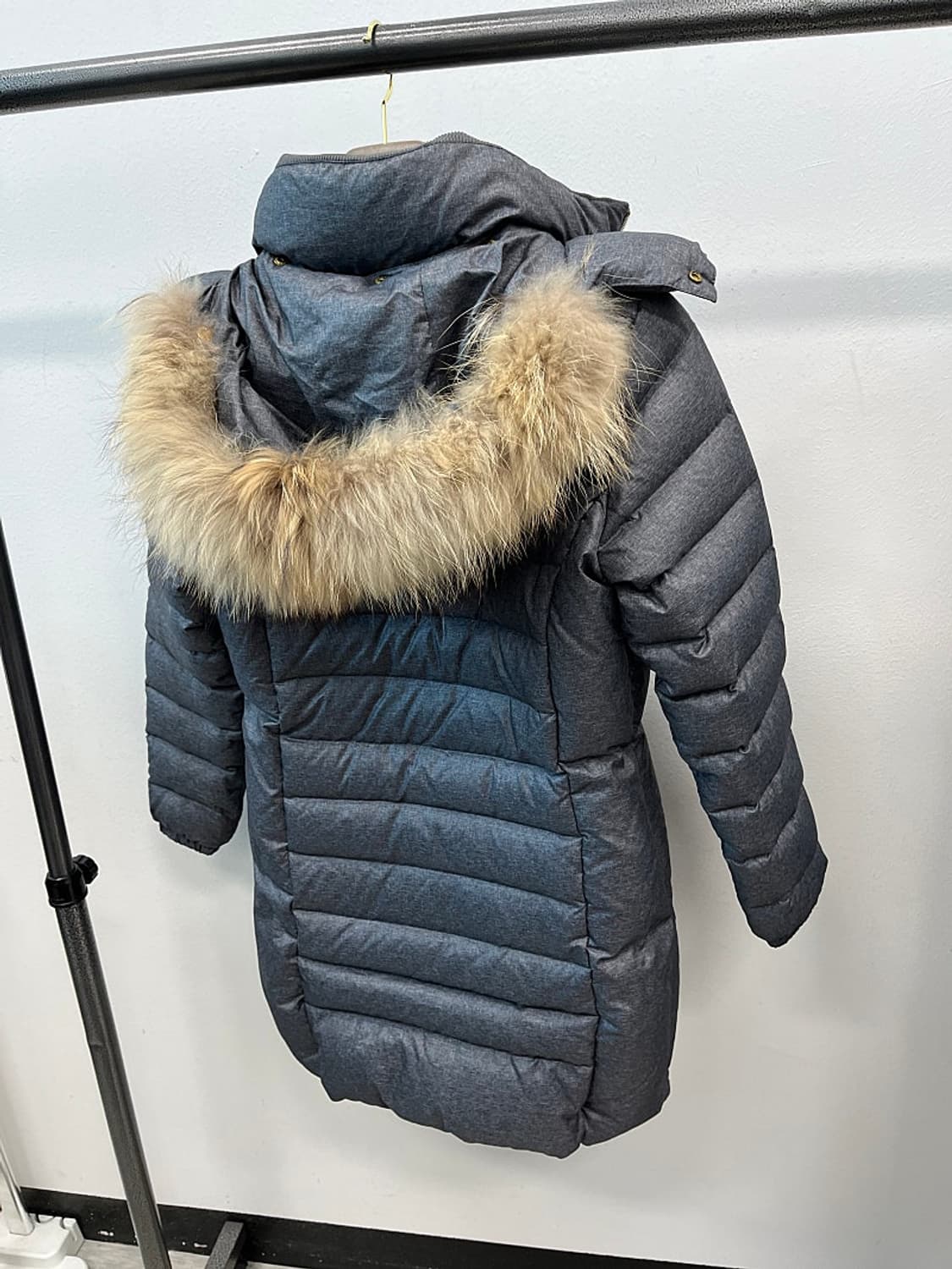 여) 마크앤로나 라쿤퍼 다운패딩 상품이미지8