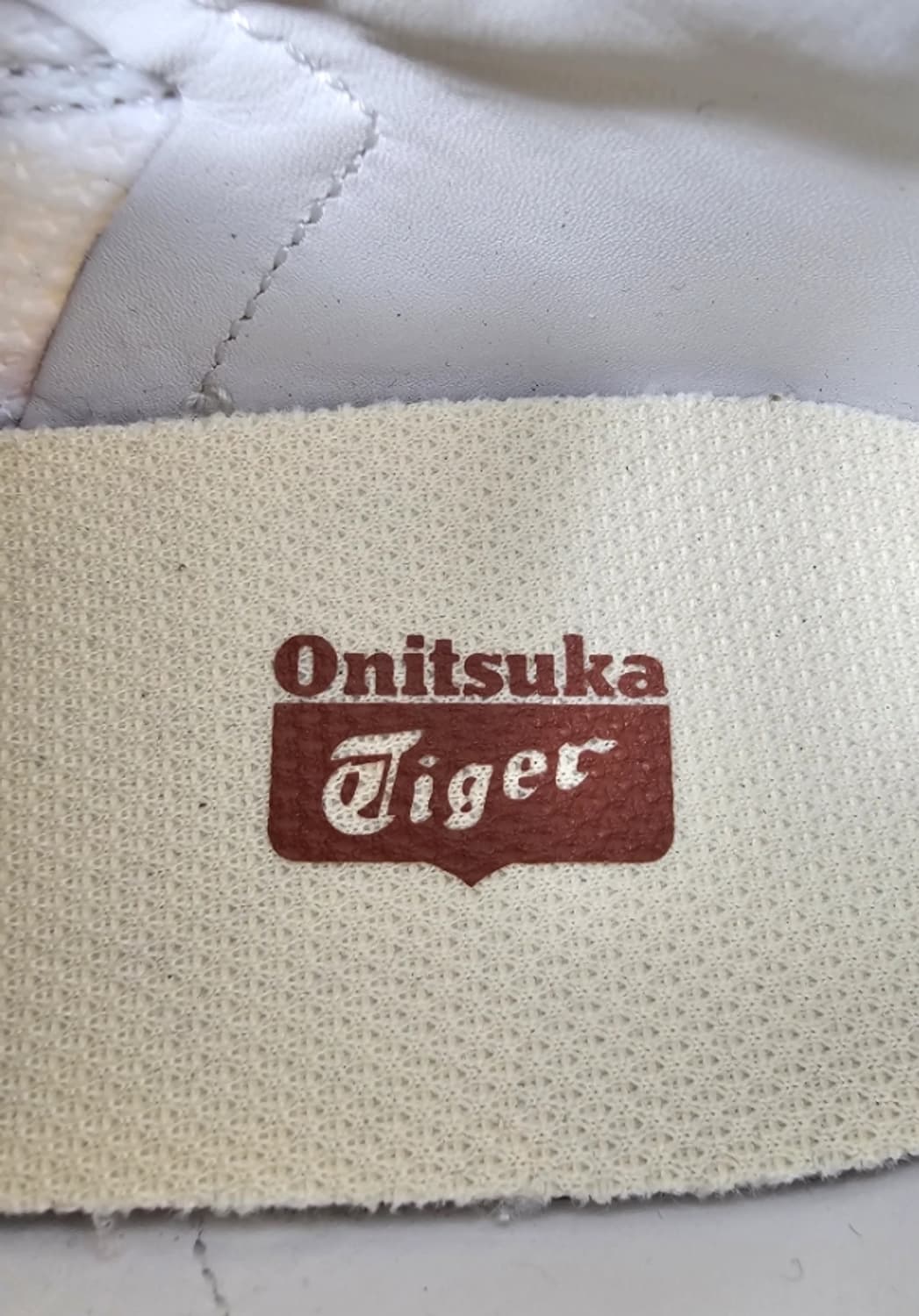 아식스 오니츠카타이거 스니커즈 225 운동화 상품이미지9