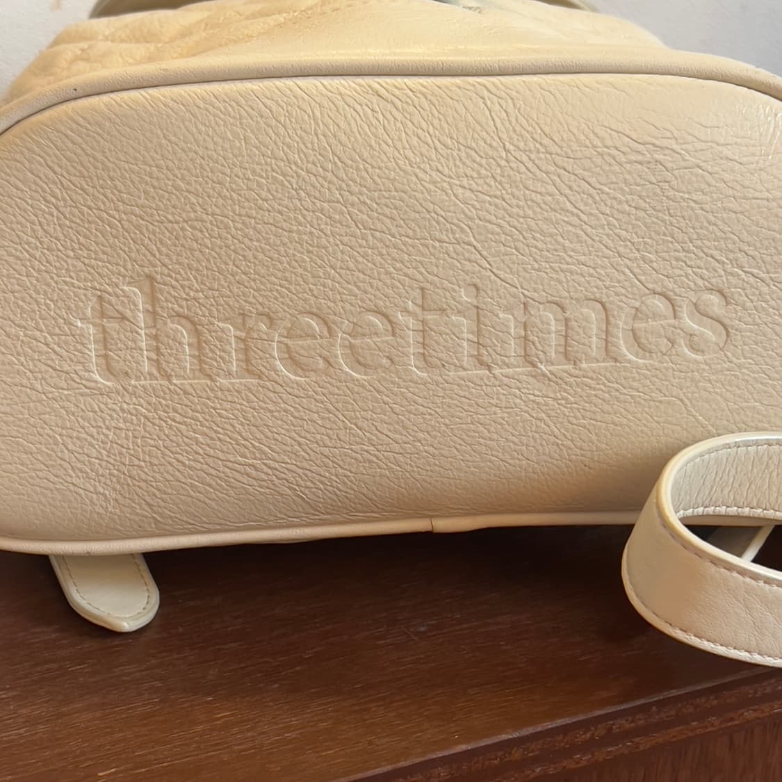 Threetimes Acorn quilted backpack Ivory 상품이미지5