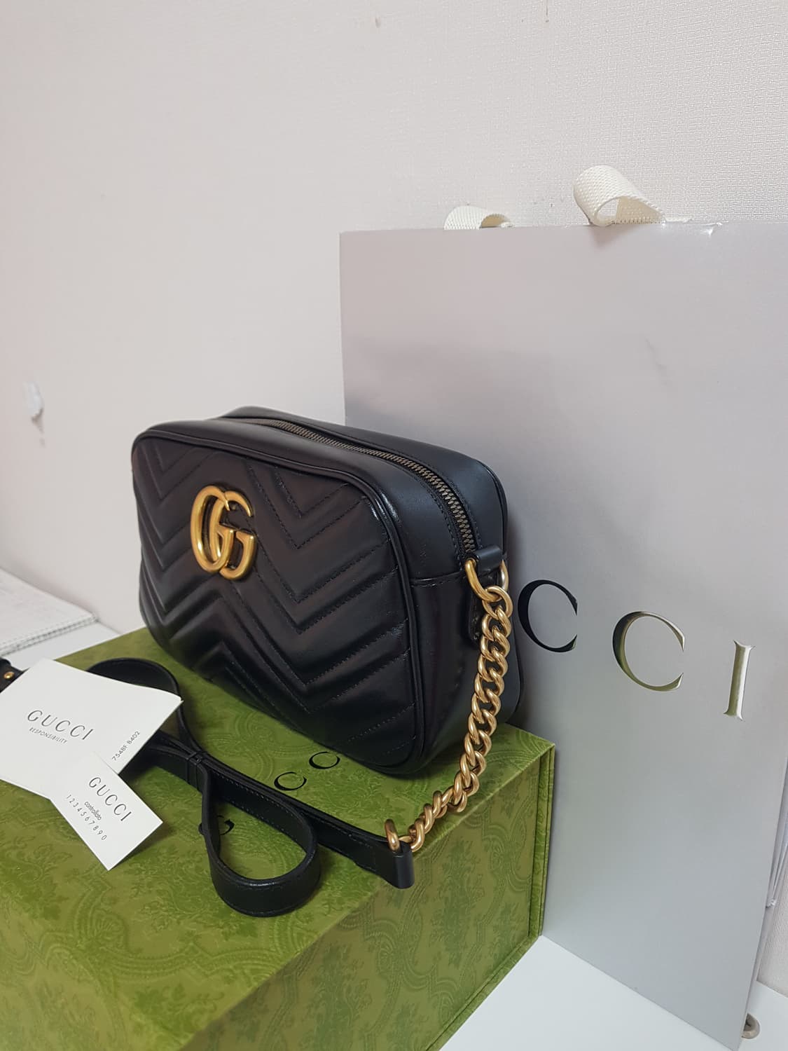 구찌 마틀라세 스몰 ㅡ 실착 5회 미만 상품이미지3