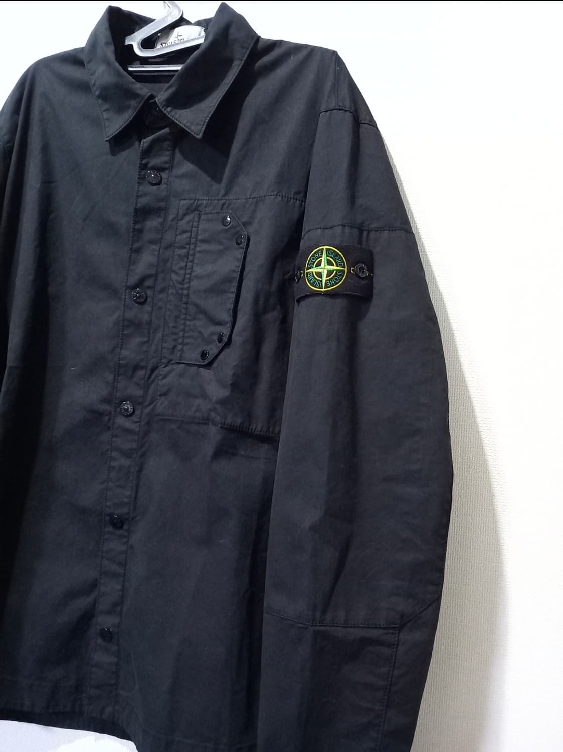 정품 스톤아일랜드 24SS 오버셔츠 100 / L 상품이미지2