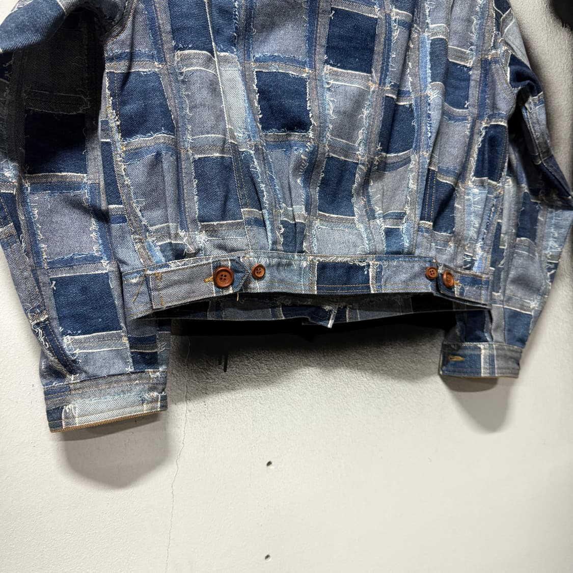 앤더슨벨 웨스턴 패치워크 크롭 데님 트러커 자켓 상품이미지6