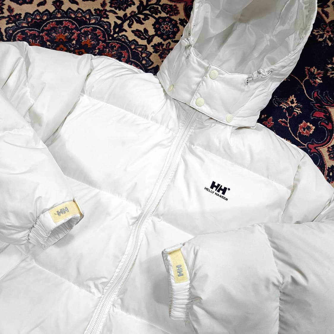 헨리한센(H/H) 빅로고 자수 덕다운 패딩 105size 상품이미지4