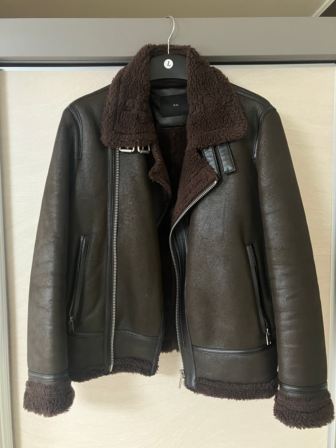 PLAC 브라운 무스탕 상품이미지1