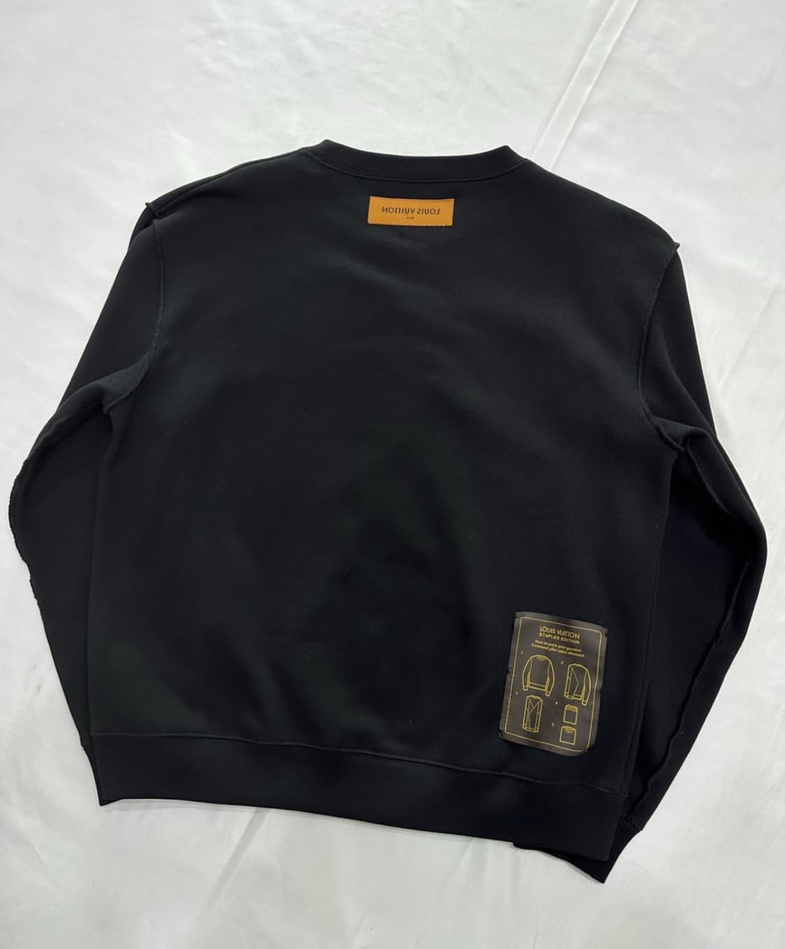 (bts 지민 착용) 루이비통 인사이드아웃 크루넥 맨투맨 상품이미지3